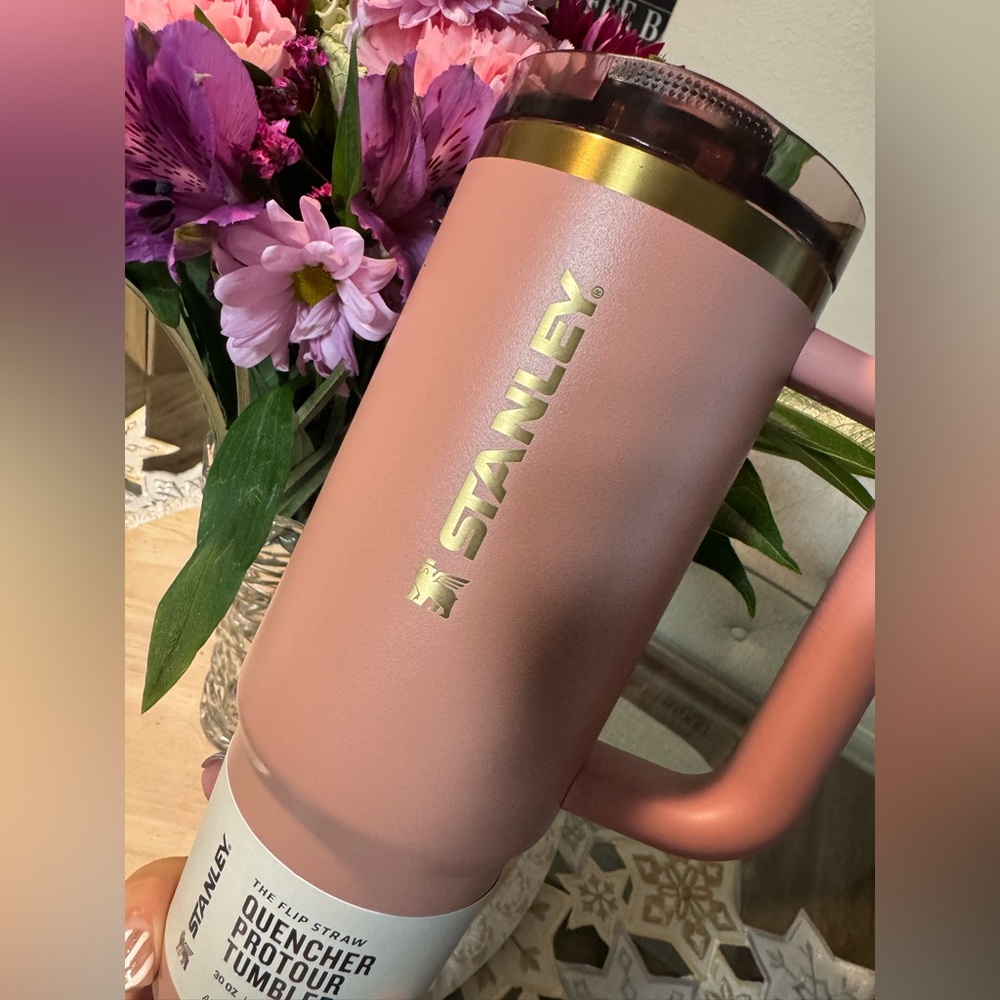 Stanley 30 oz Quencher - ProTour Flip Straw - Antique Pink